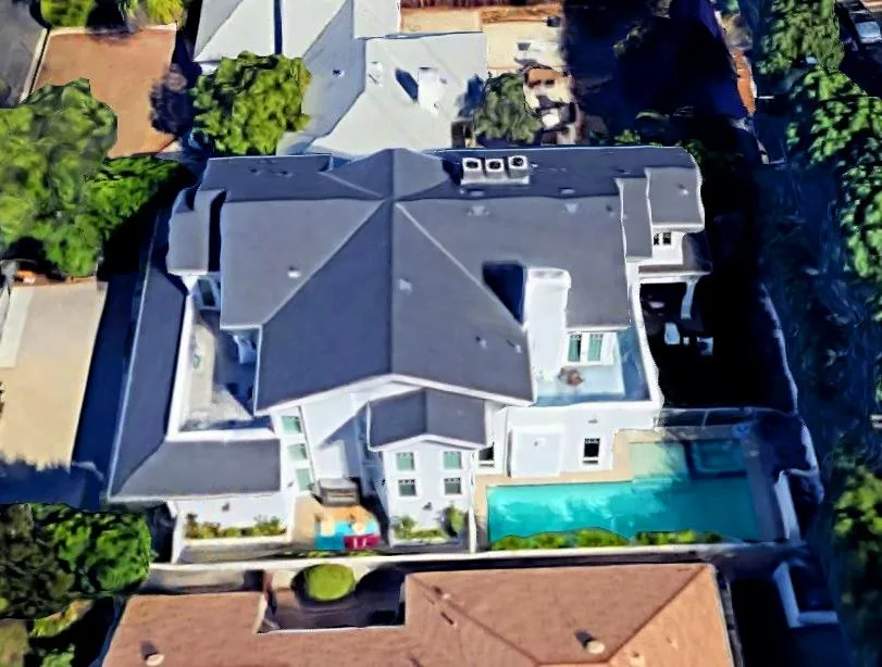 Colleen Ballinger House The Creative LA Pad Urban Splatter