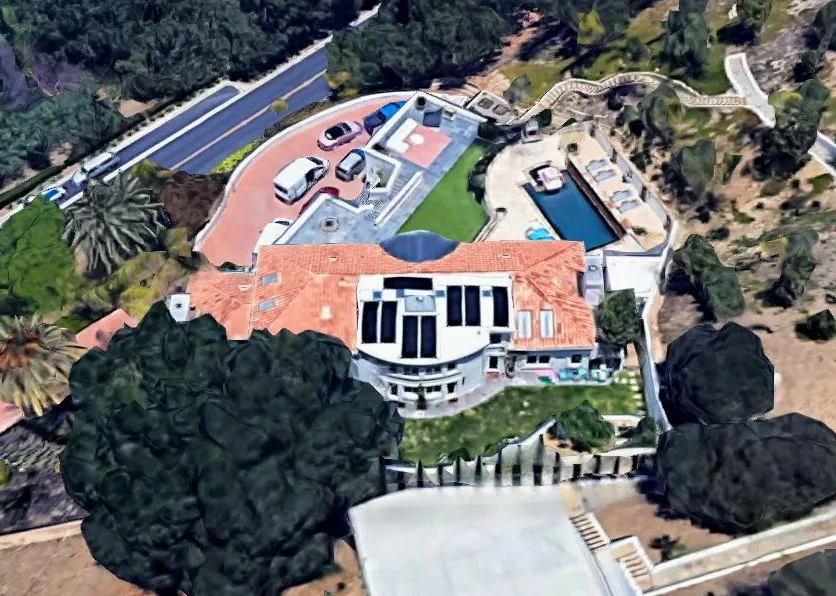 Trisha Paytas House The Westlake Village Pad Urban Splatter