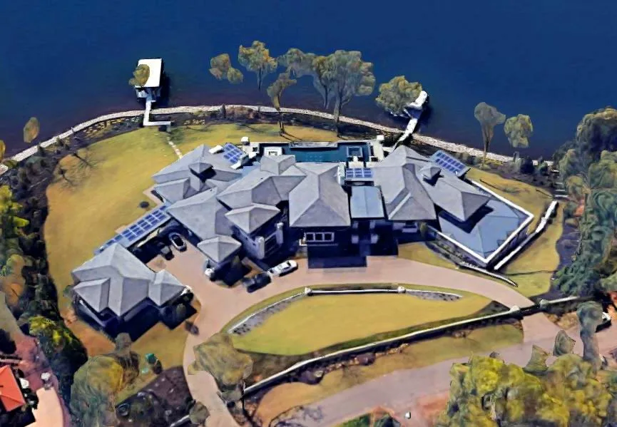 Denny Hamlin House Newly Built Lakehome Urban Splatter