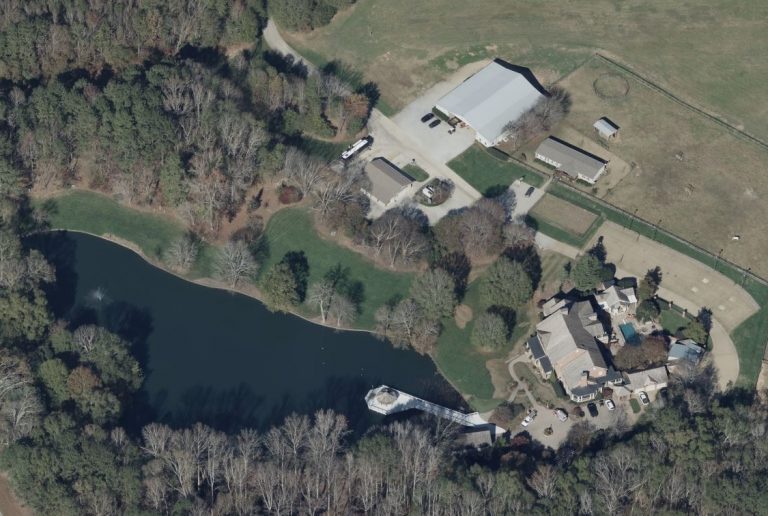 Travis Tritt House The Pad Urban Splatter