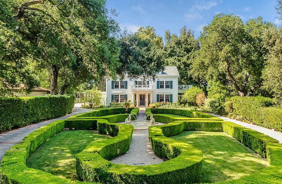 Kyle Richards House The Encino Mansion Urban Splatter