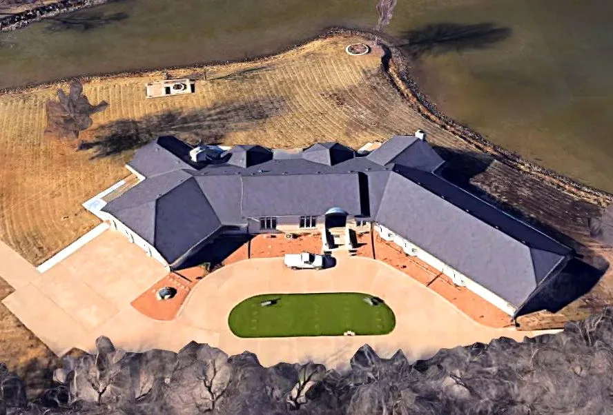 Barry Sanders House The Kansas Residence Urban Splatter