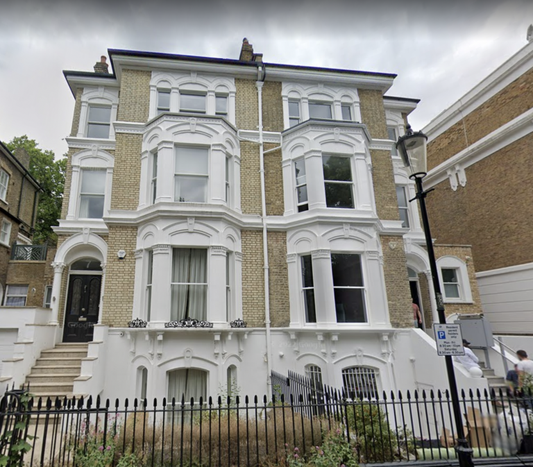 Rowan Atkinson House: The Harley Garden Home - Urban Splatter