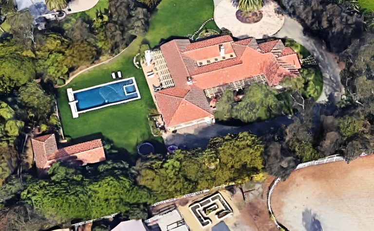 Beautiful view of Urban Luxury Real Estate