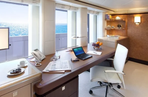 Ray Catena Yacht