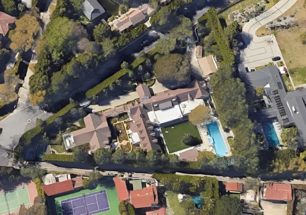 Julie Chen house