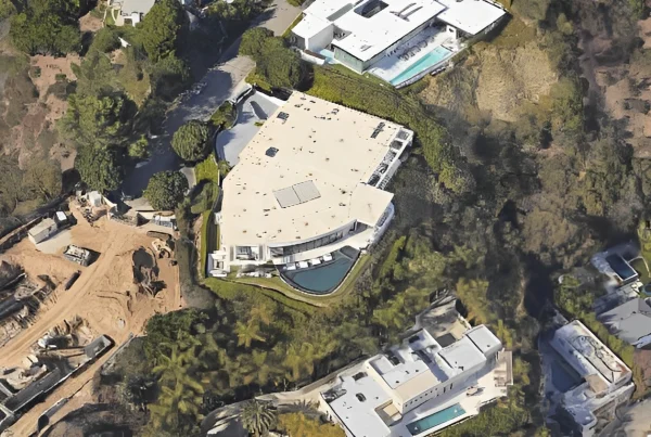 Markus Persson house