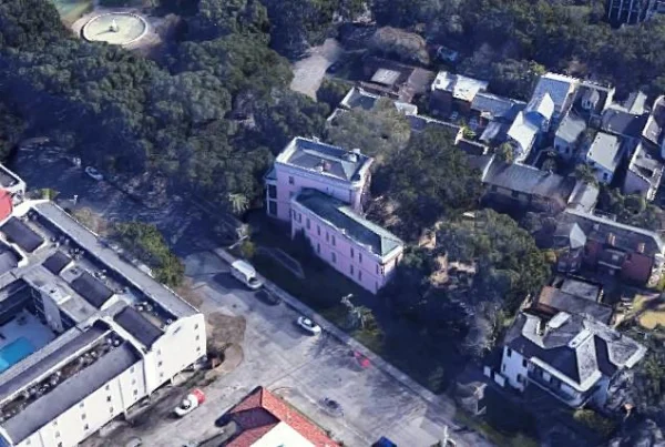 Jennifer Coolidge house