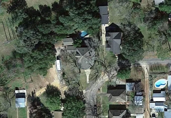 Hope Floats house