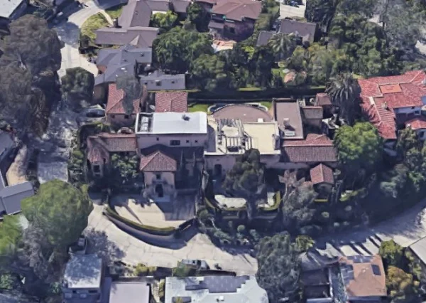 Sue Wong house