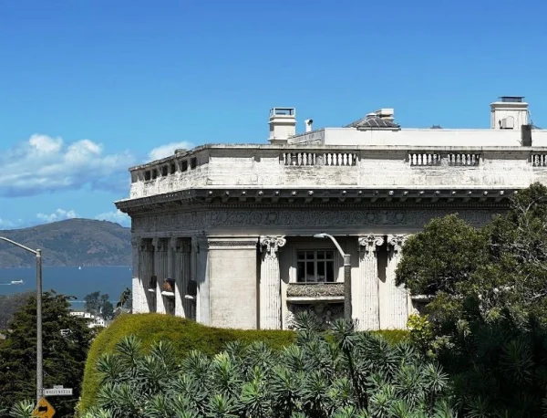 Danielle Steele house