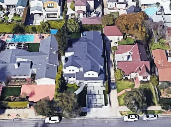Dakota Fanning House