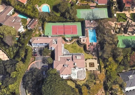 Jaclyn Smith house