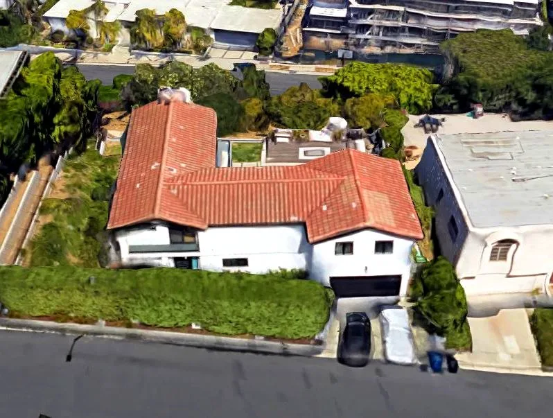 Luke Hemmings House