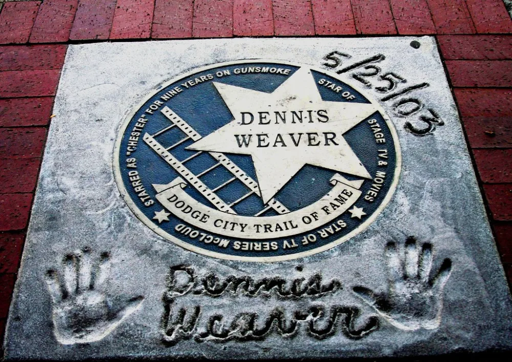 Dennis Weaver Net Worth: The Legacy of a Hollywood Icon - Urban Splatter