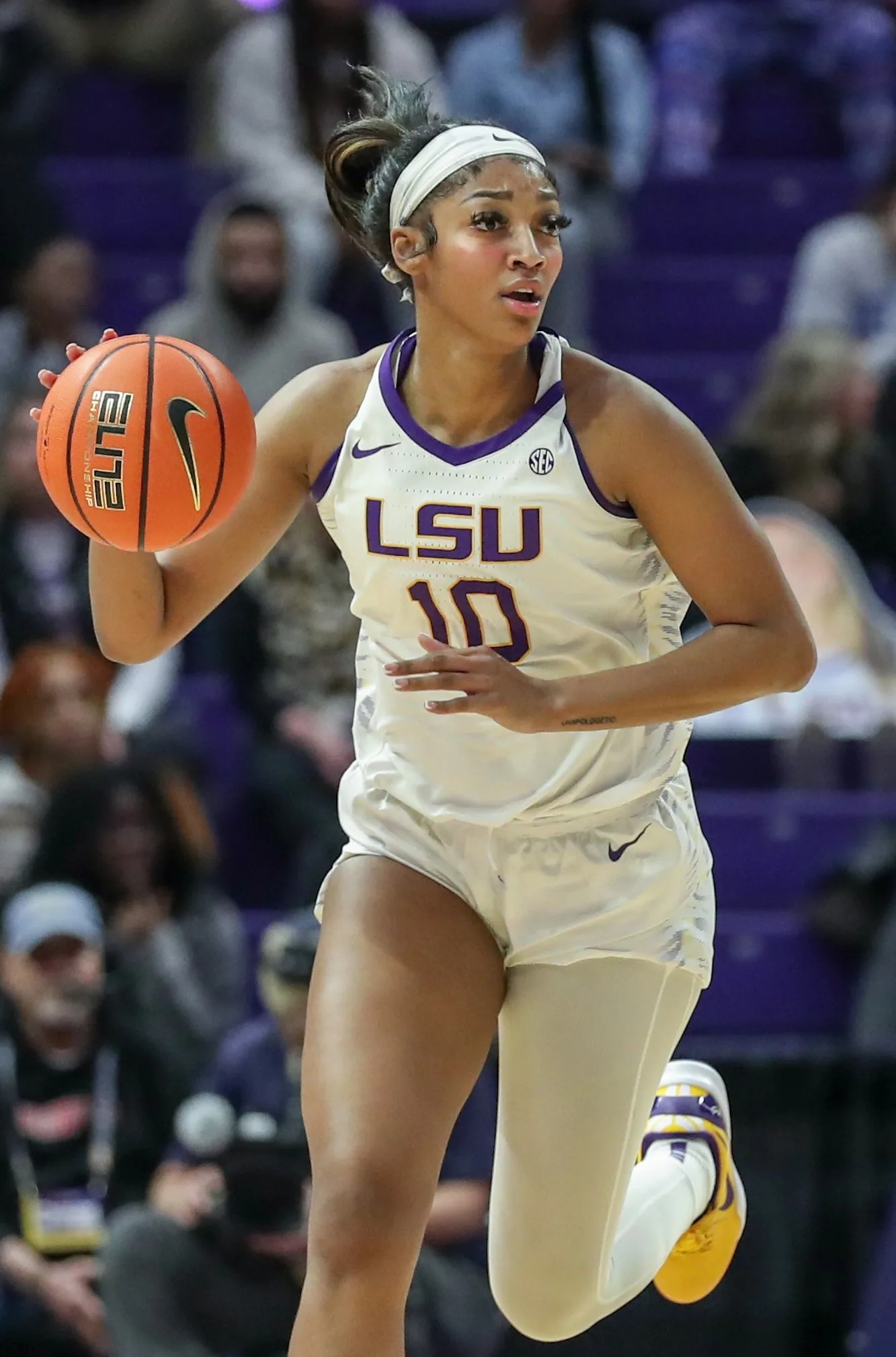 Angel Reese Net Worth 2024 Salary, Endorsements & Investments Urban